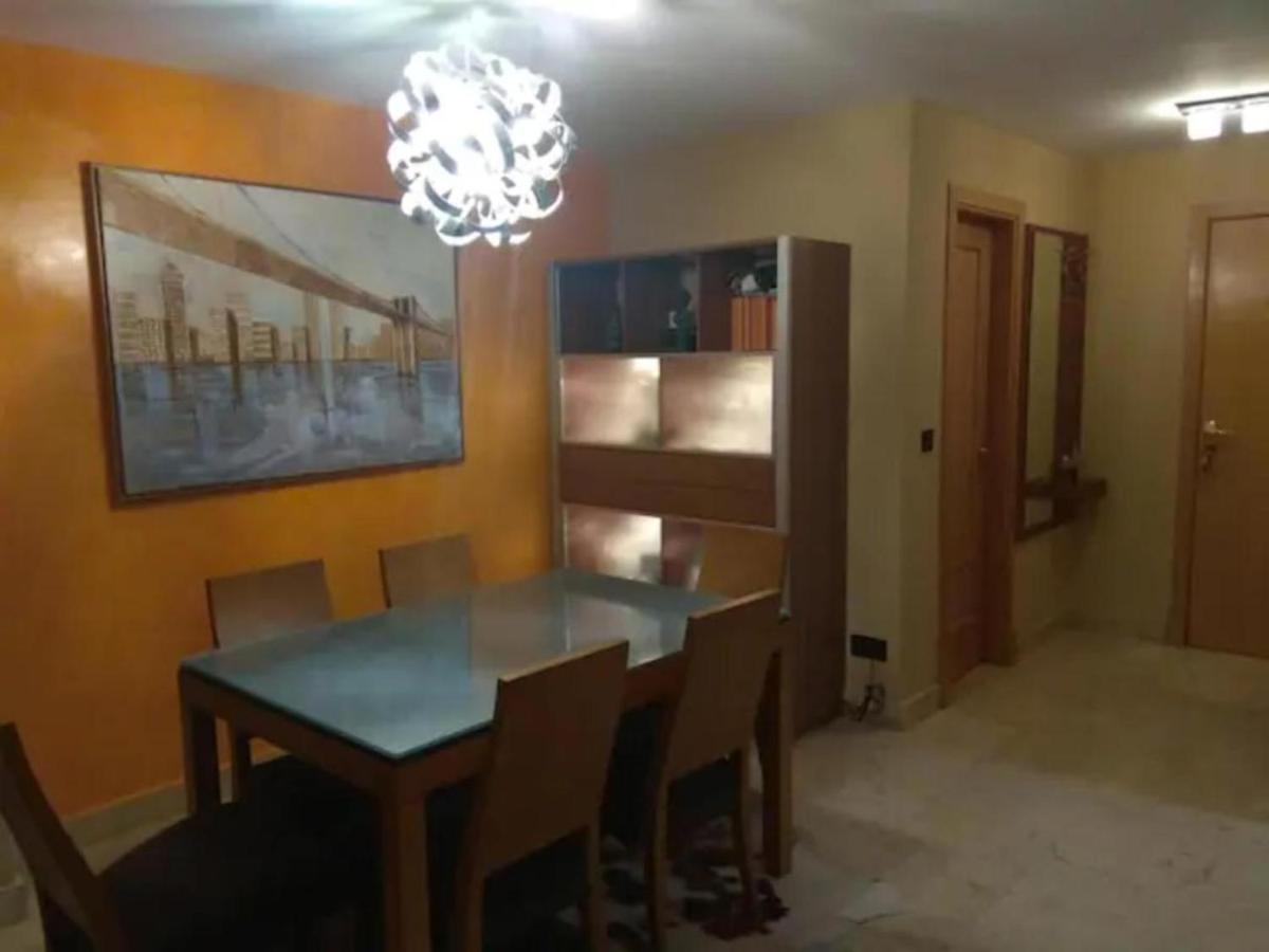 Edificio Trovador Appartement Sevilla Buitenkant foto
