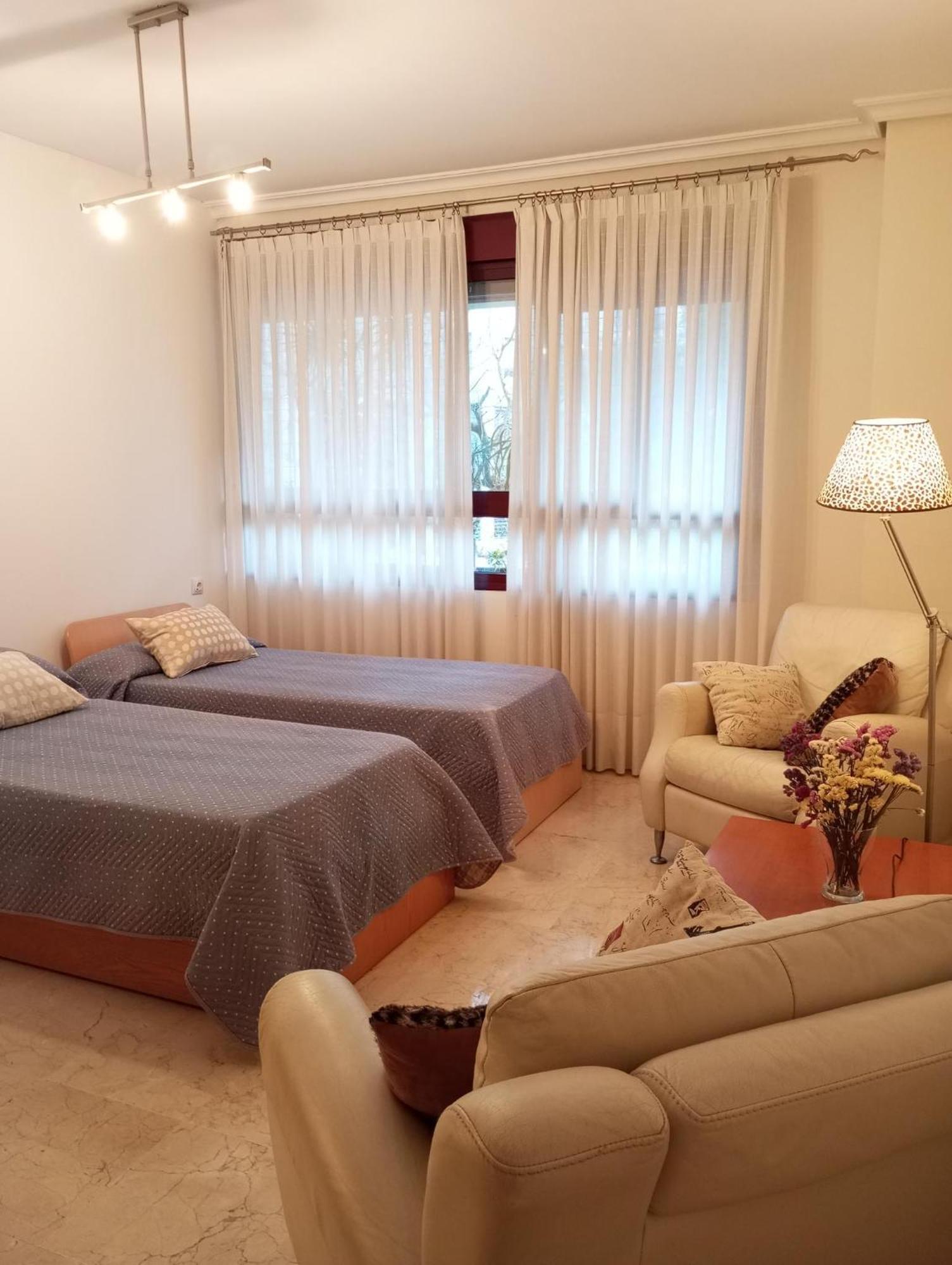 Edificio Trovador Appartement Sevilla Buitenkant foto